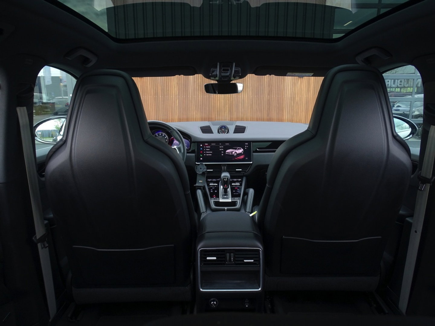 Porsche Cayenne Coupé 3.0 462PK E-Hybrid Platinum Ed. / Bose / LED