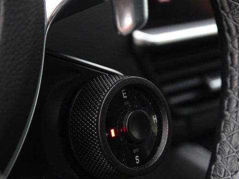 Porsche Cayenne Coupé 3.0 462PK E-Hybrid Platinum Ed. / Bose / LED