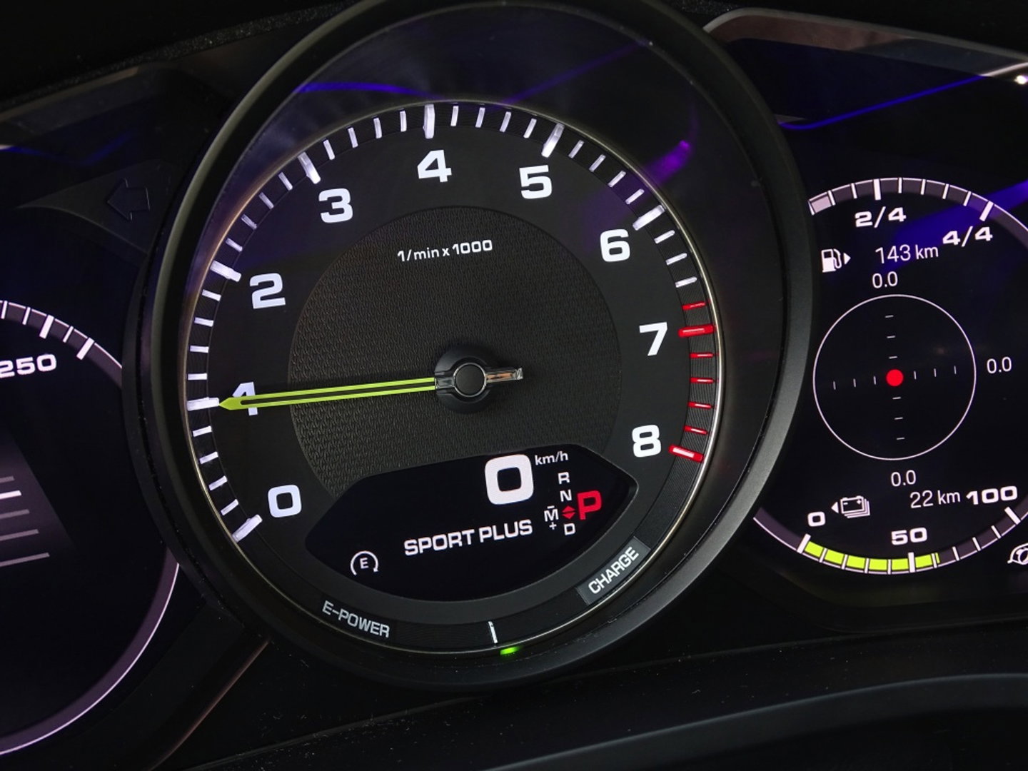 Porsche Cayenne Coupé 3.0 462PK E-Hybrid Platinum Ed. / Bose / LED