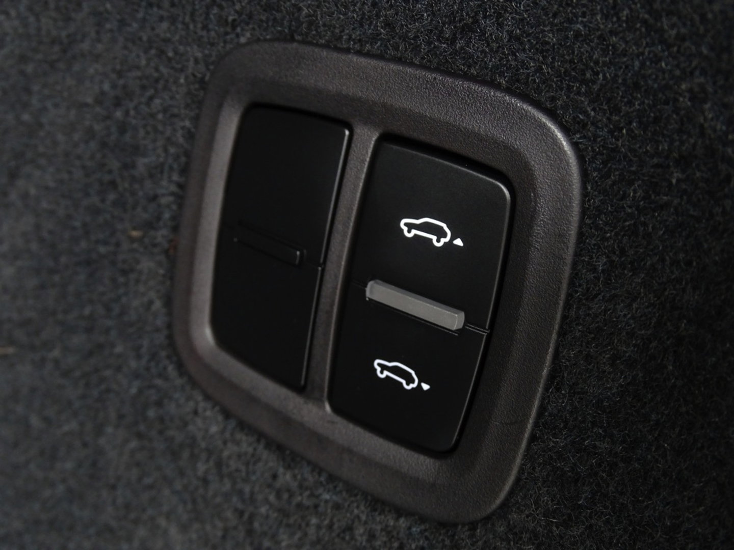 Porsche Cayenne Coupé 3.0 462PK E-Hybrid Platinum Ed. / Bose / LED