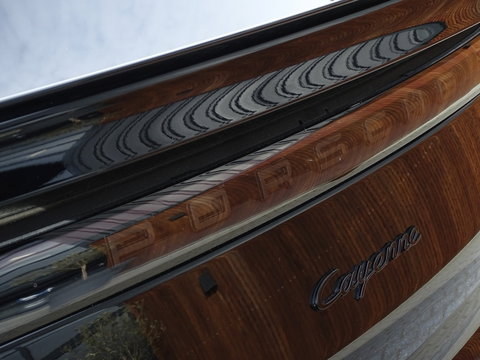 Porsche Cayenne Coupé 3.0 462PK E-Hybrid Platinum Ed. / Bose / LED