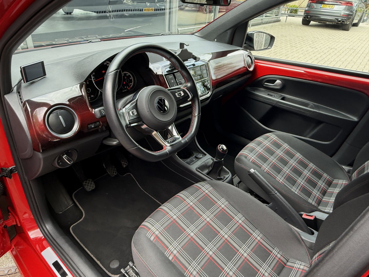 Volkswagen up!