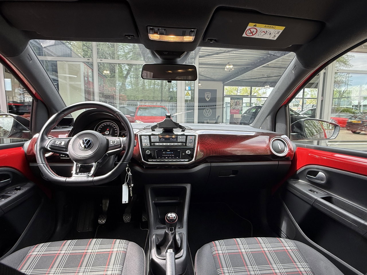 Volkswagen up!