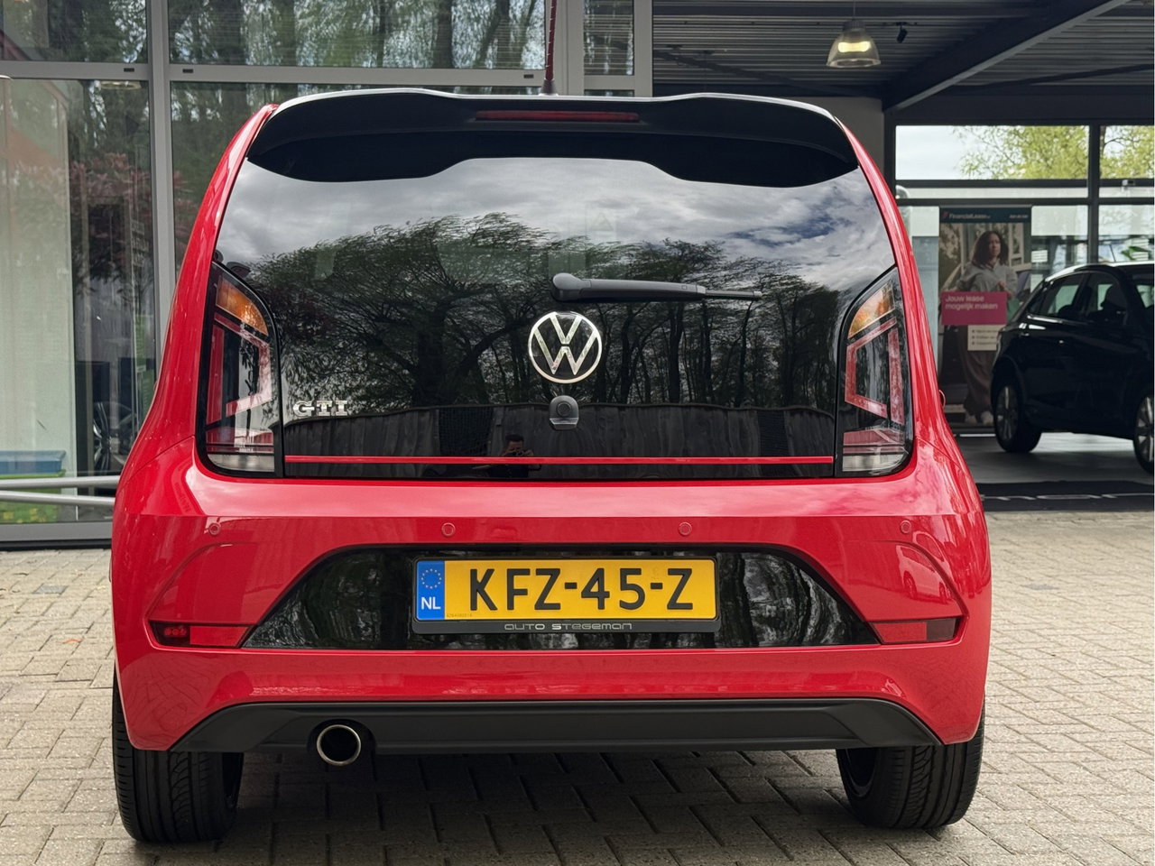 Volkswagen up!