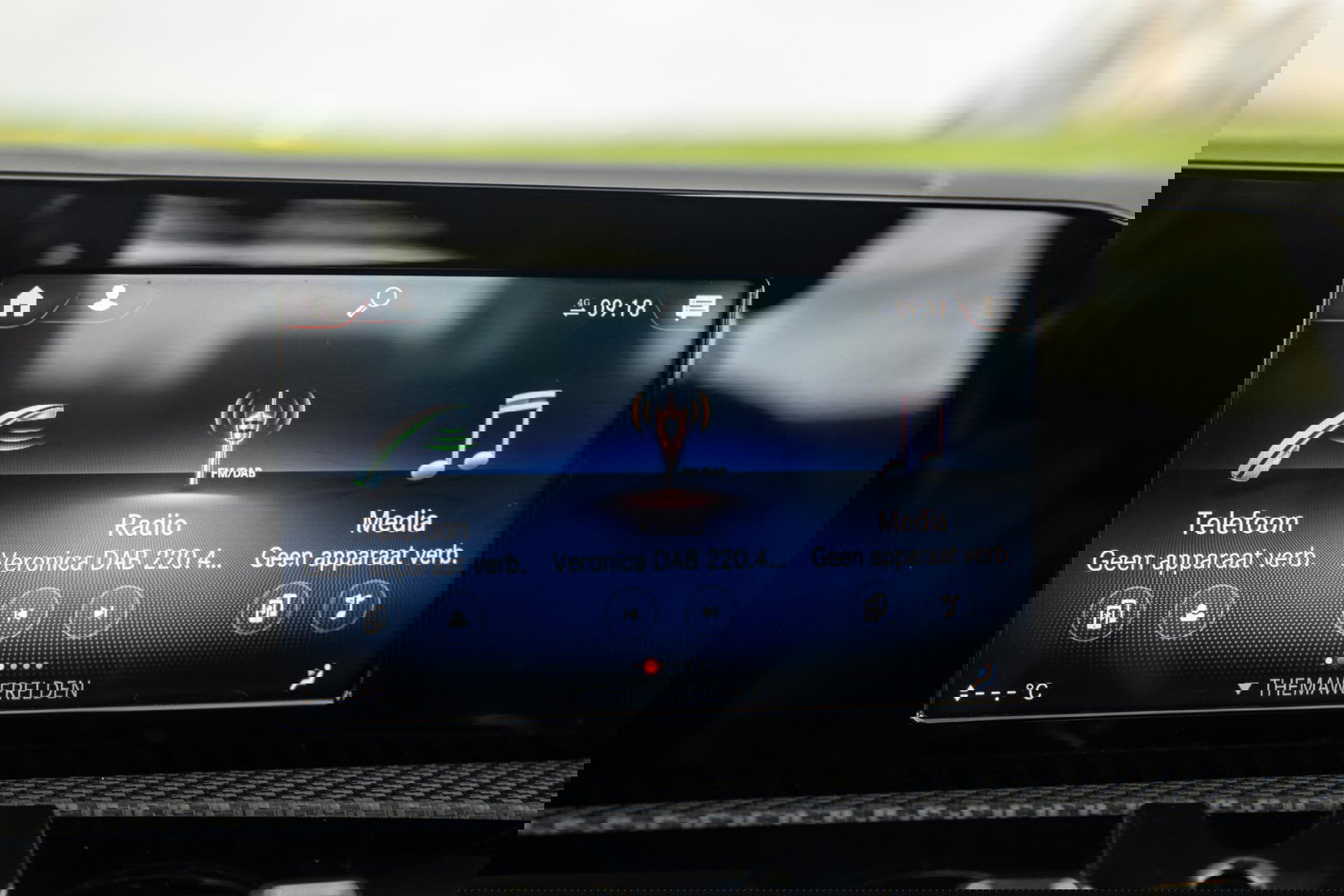 Mercedes-Benz A-Klasse 250 e Business Line CARPLAY / LEER / CAMERA / CRUISE CONTROLE / DEALER ONDERHOUDEN