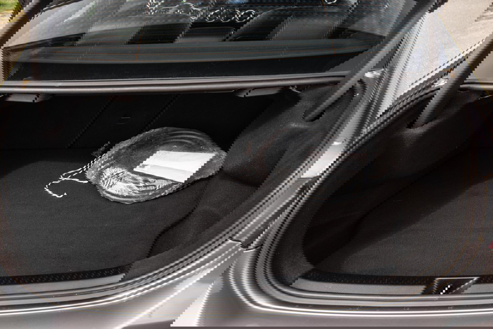 Mercedes-Benz A-Klasse 250 e Business Line CARPLAY / LEER / CAMERA / CRUISE CONTROLE / DEALER ONDERHOUDEN