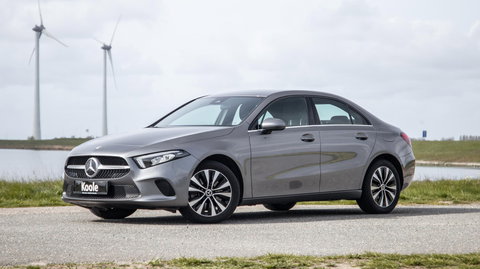 Mercedes-Benz A-Klasse 250 e Business Line CARPLAY / LEER / CAMERA / CRUISE CONTROLE / DEALER ONDERHOUDEN