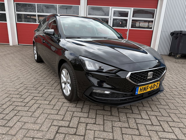 SEAT Leon - Sportstourer 1.0 eTSI 111 PK | Style Business Intense | Automaat |