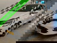 Renault Clio - 1.0 TCe Zen / 6Versn. / 5drs./ Pdc./ Airco / Navigatie / Radio multimedia / Apk 04-2027