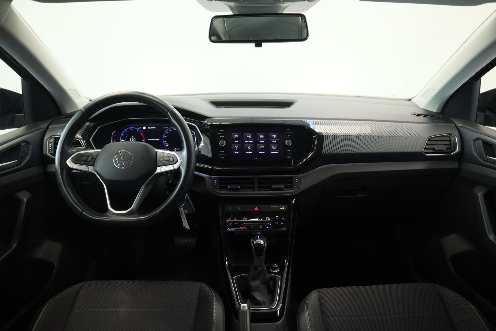 Volkswagen T-Cross 1.0 TSI Style Navigatie Full-led Adaptive-Cruise 24 Maanden garantie* (Vraag naar de voorwaarden)