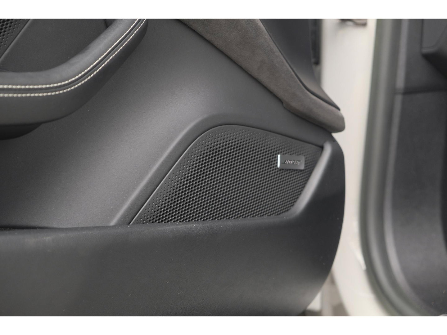 Porsche Taycan Sport Turismo GTS 598pk 93 kWh Panoramadak *SOH 93%* *incl BTW* Bijrijdersdisplay Rear seat entertainment Head-up Bose NLauto 1e Eigenaar