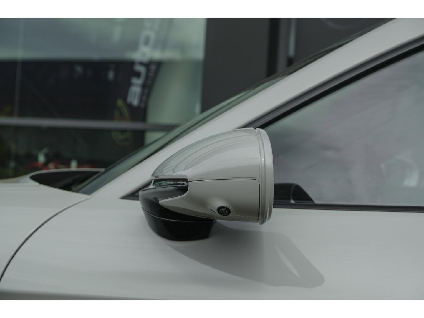 Porsche Taycan Sport Turismo GTS 598pk 93 kWh Panoramadak *SOH 93%* *incl BTW* Bijrijdersdisplay Rear seat entertainment Head-up Bose NLauto 1e Eigenaar