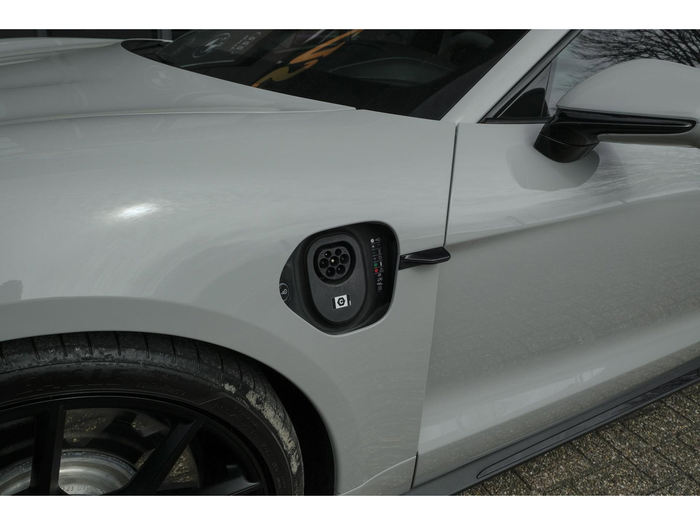 Porsche Taycan Sport Turismo GTS 598pk 93 kWh Panoramadak *SOH 93%* *incl BTW* Bijrijdersdisplay Rear seat entertainment Head-up Bose NLauto 1e Eigenaar