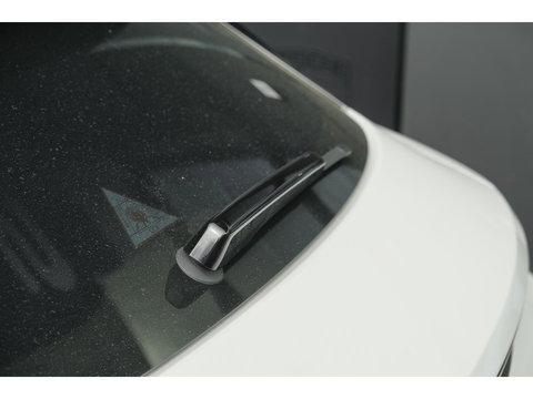 Porsche Taycan Sport Turismo GTS 598pk 93 kWh Panoramadak *SOH 93%* *incl BTW* Bijrijdersdisplay Rear seat entertainment Head-up Bose NLauto 1e Eigenaar