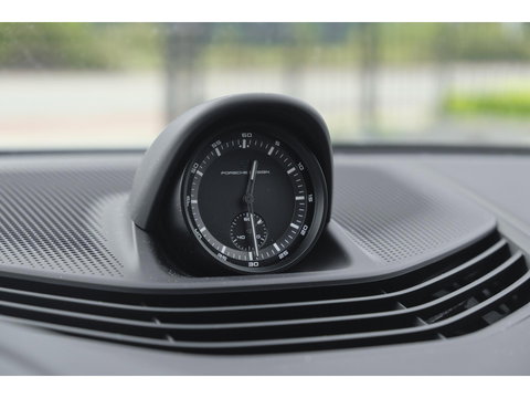 Porsche Taycan Sport Turismo GTS 598pk 93 kWh Panoramadak *SOH 93%* *incl BTW* Bijrijdersdisplay Rear seat entertainment Head-up Bose NLauto 1e Eigenaar