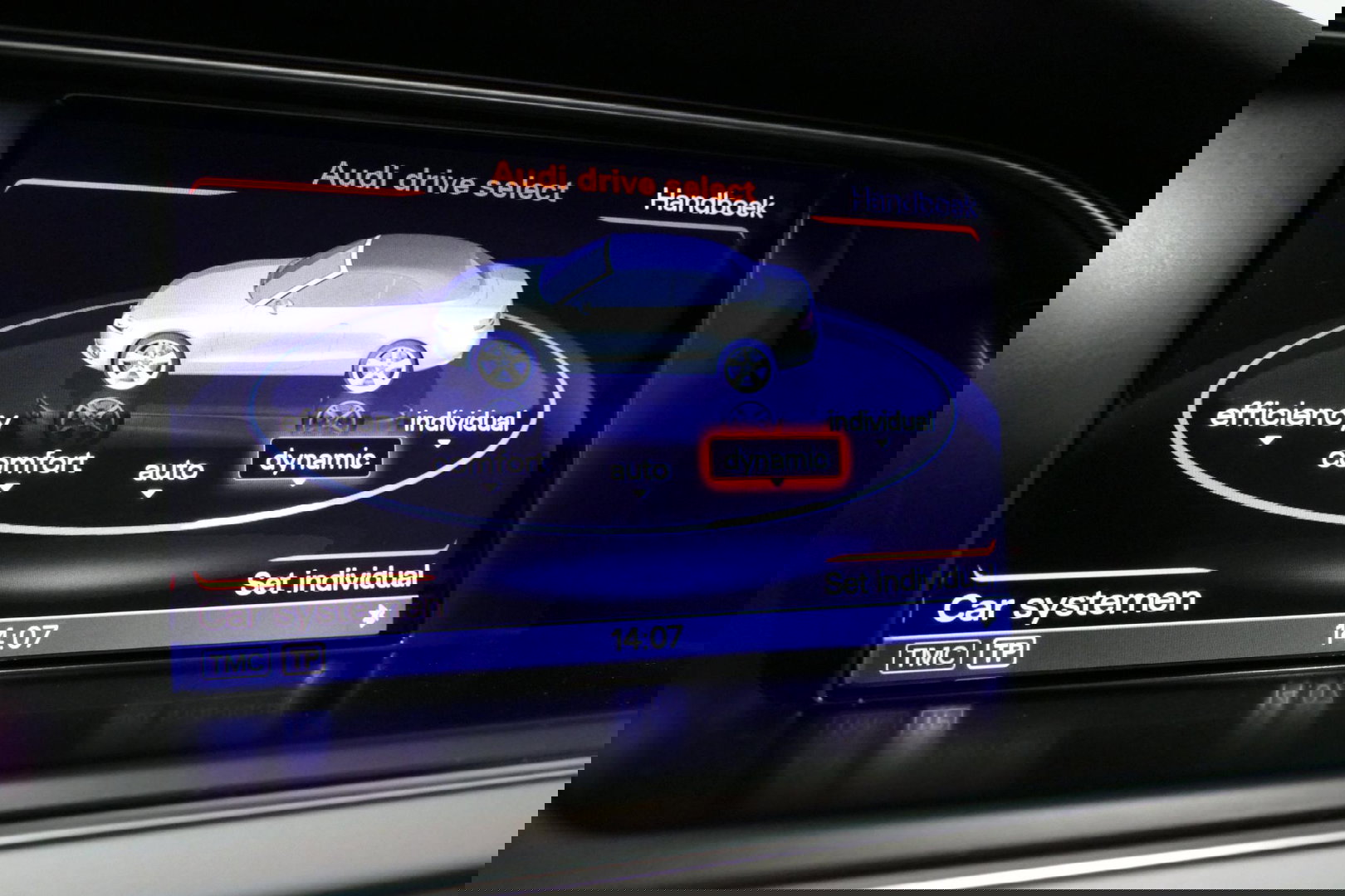 Audi S5 Cabriolet 3.0 TFSI quattro Pro Line / S Sportstoelen / Carbon interieur / Elektr. verstelbare voorstoelen (links met memory) / Bi-xenon verlichting / Magnetic Ride / Bang & Olufsen Sound System / Stoelverwarming / Luxe lederen bekleding / Navigatie / Clim