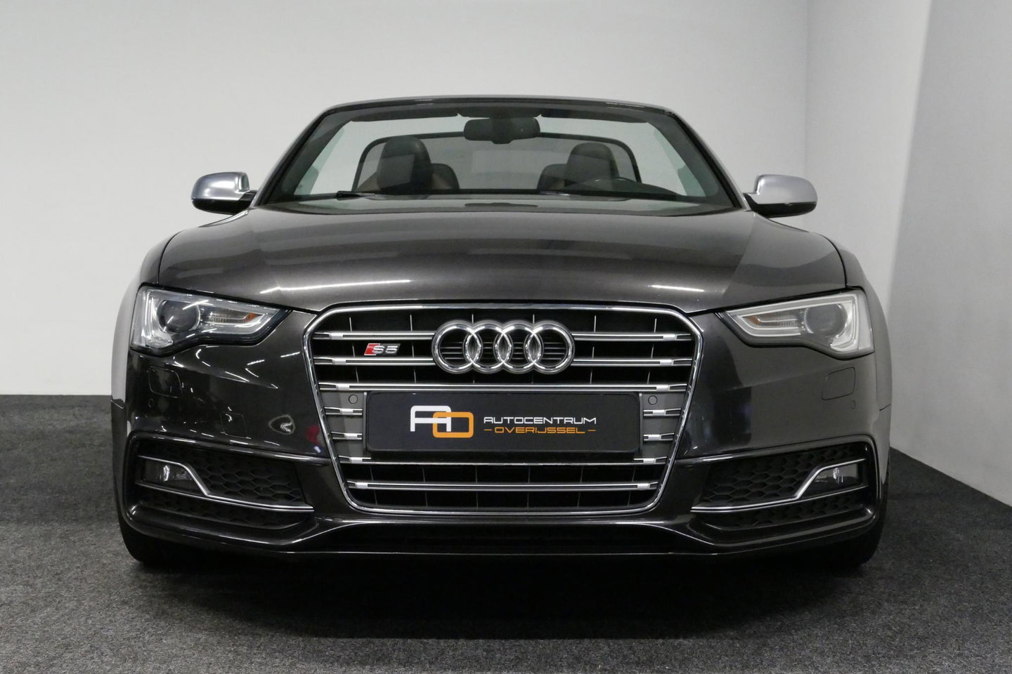 Audi S5 Cabriolet 3.0 TFSI quattro Pro Line / S Sportstoelen / Carbon interieur / Elektr. verstelbare voorstoelen (links met memory) / Bi-xenon verlichting / Magnetic Ride / Bang & Olufsen Sound System / Stoelverwarming / Luxe lederen bekleding / Navigatie / Clim