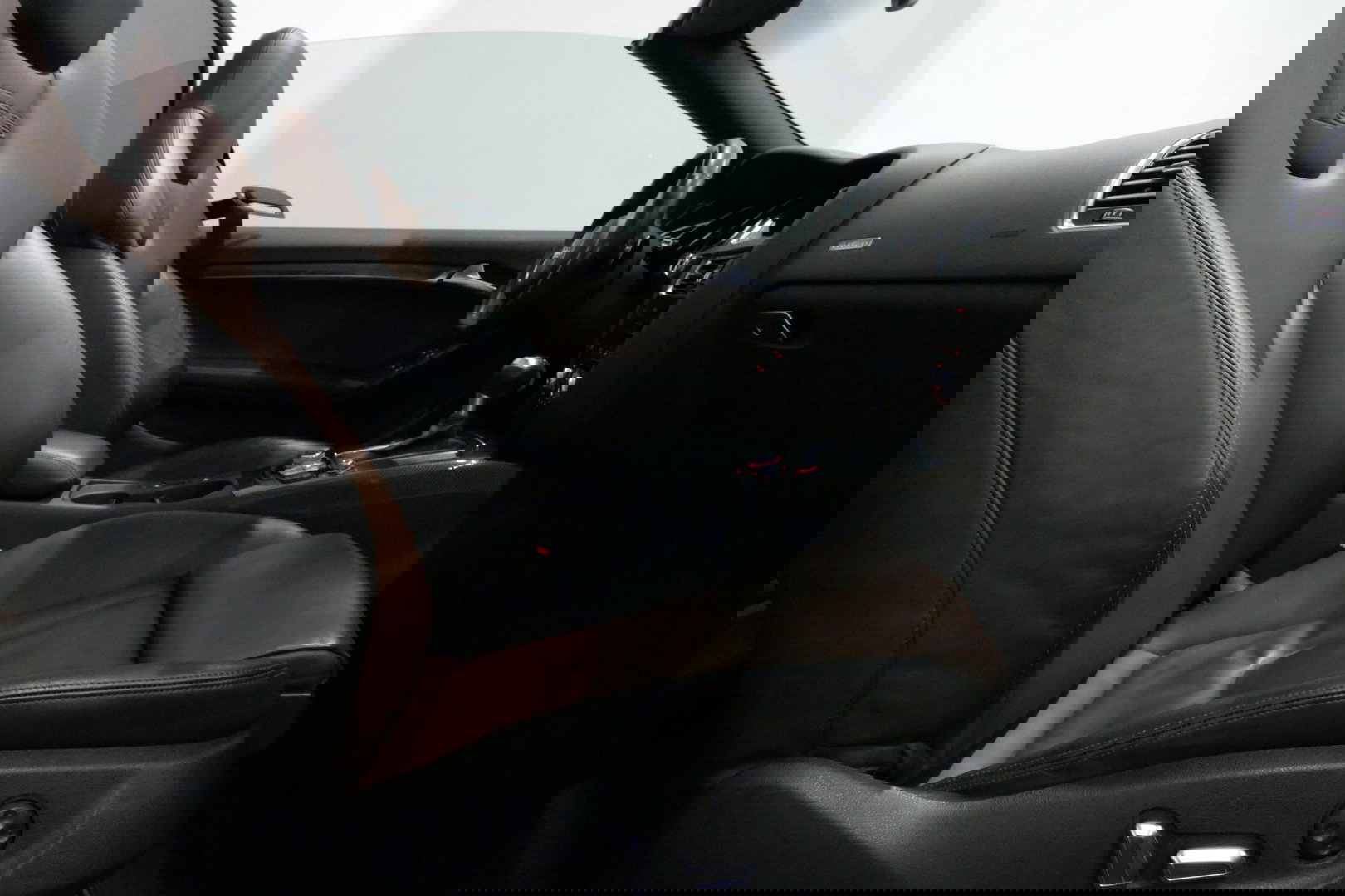 Audi S5 Cabriolet 3.0 TFSI quattro Pro Line / S Sportstoelen / Carbon interieur / Elektr. verstelbare voorstoelen (links met memory) / Bi-xenon verlichting / Magnetic Ride / Bang & Olufsen Sound System / Stoelverwarming / Luxe lederen bekleding / Navigatie / Clim