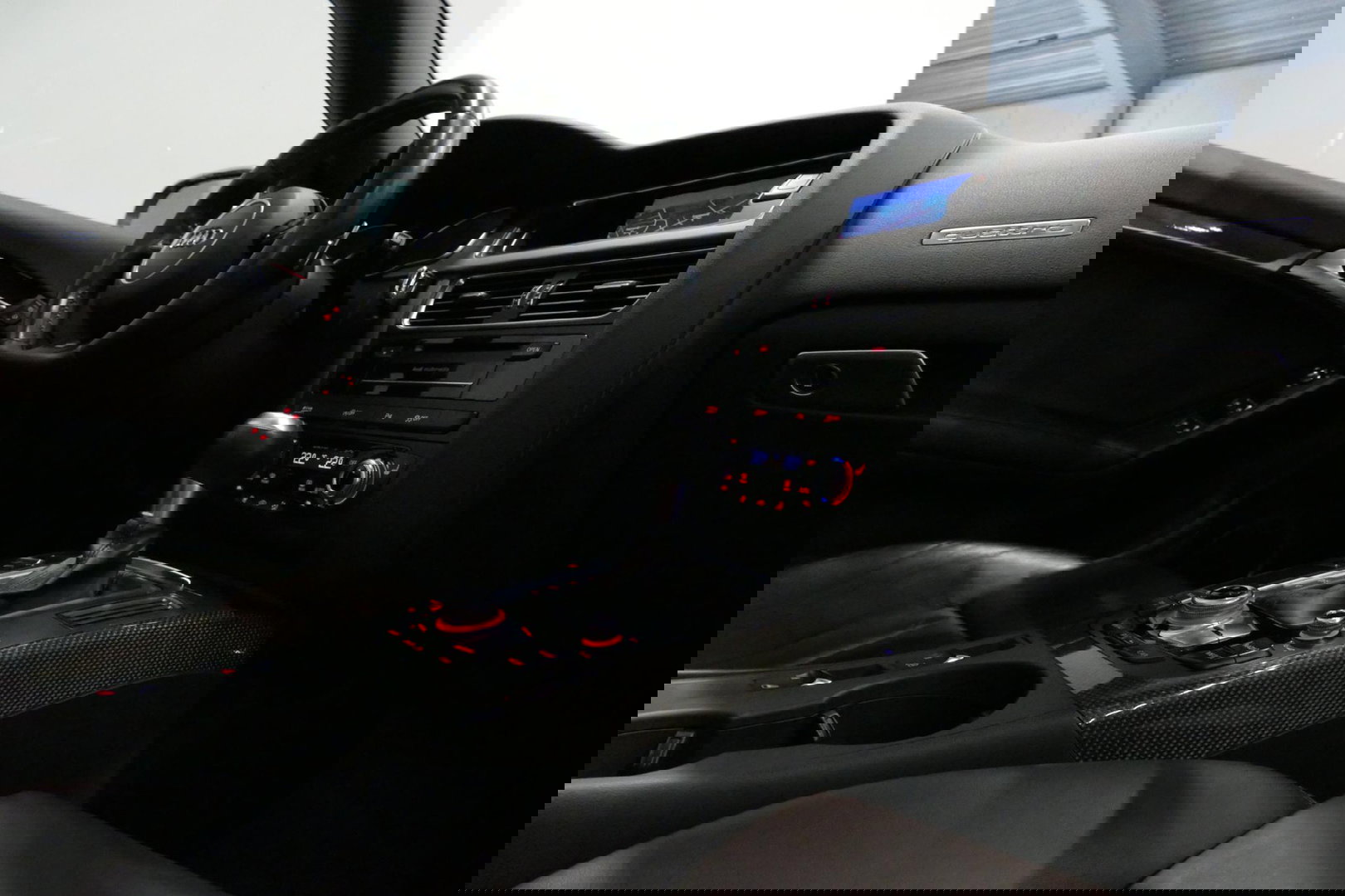 Audi S5 Cabriolet 3.0 TFSI quattro Pro Line / S Sportstoelen / Carbon interieur / Elektr. verstelbare voorstoelen (links met memory) / Bi-xenon verlichting / Magnetic Ride / Bang & Olufsen Sound System / Stoelverwarming / Luxe lederen bekleding / Navigatie / Clim