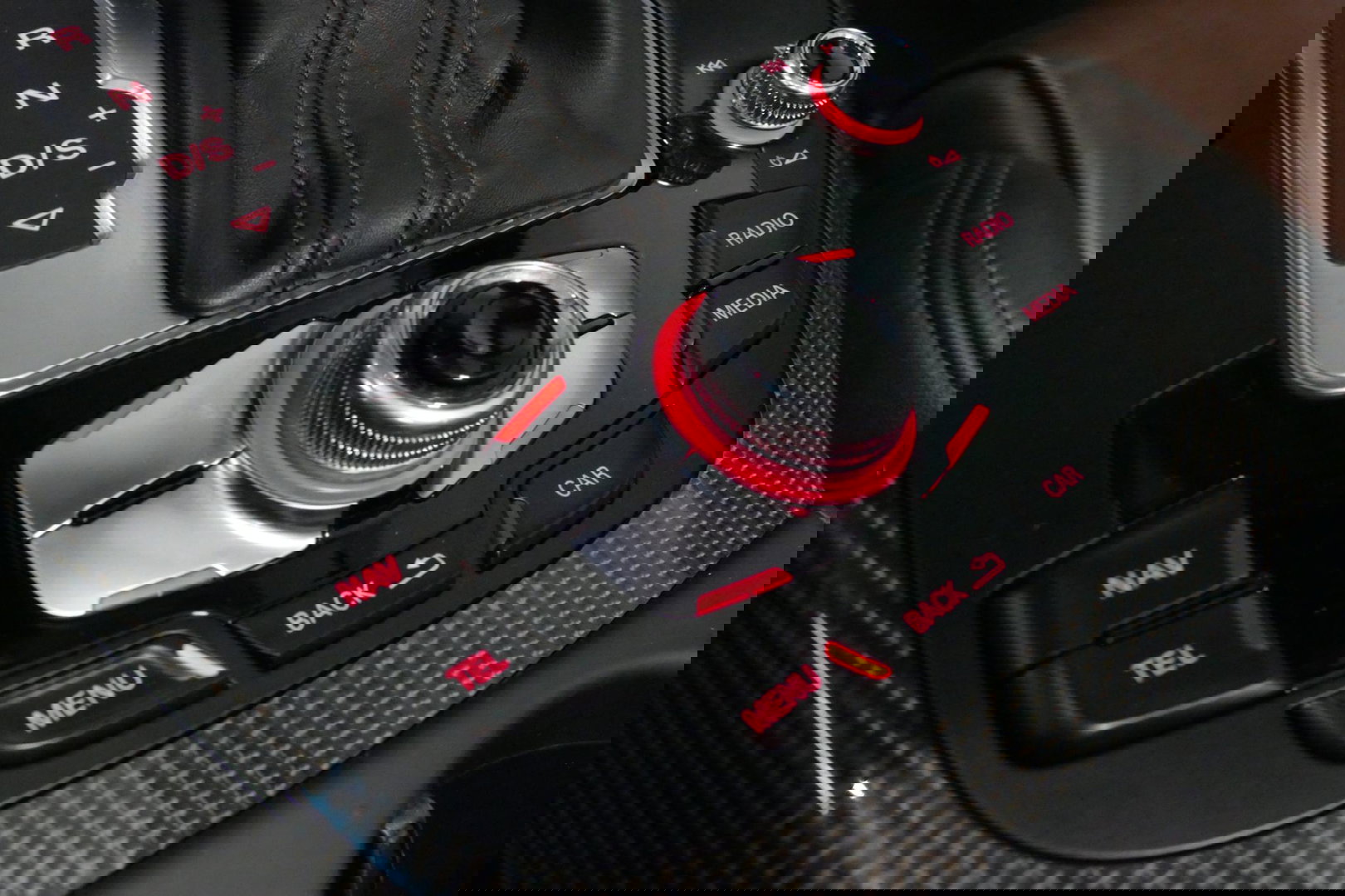 Audi S5 Cabriolet 3.0 TFSI quattro Pro Line / S Sportstoelen / Carbon interieur / Elektr. verstelbare voorstoelen (links met memory) / Bi-xenon verlichting / Magnetic Ride / Bang & Olufsen Sound System / Stoelverwarming / Luxe lederen bekleding / Navigatie / Clim