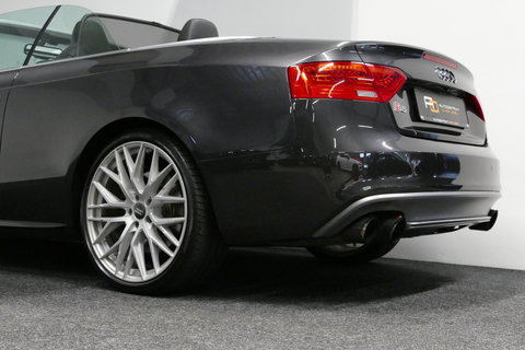 Audi S5 Cabriolet 3.0 TFSI quattro Pro Line / S Sportstoelen / Carbon interieur / Elektr. verstelbare voorstoelen (links met memory) / Bi-xenon verlichting / Magnetic Ride / Bang & Olufsen Sound System / Stoelverwarming / Luxe lederen bekleding / Navigatie / Clim