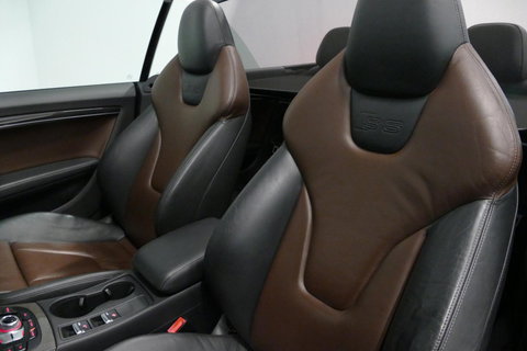 Audi S5 Cabriolet 3.0 TFSI quattro Pro Line / S Sportstoelen / Carbon interieur / Elektr. verstelbare voorstoelen (links met memory) / Bi-xenon verlichting / Magnetic Ride / Bang & Olufsen Sound System / Stoelverwarming / Luxe lederen bekleding / Navigatie / Clim