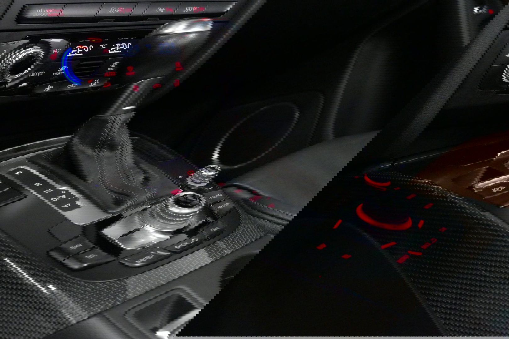 Audi S5 Cabriolet 3.0 TFSI quattro Pro Line / S Sportstoelen / Carbon interieur / Elektr. verstelbare voorstoelen (links met memory) / Bi-xenon verlichting / Magnetic Ride / Bang & Olufsen Sound System / Stoelverwarming / Luxe lederen bekleding / Navigatie / Clim