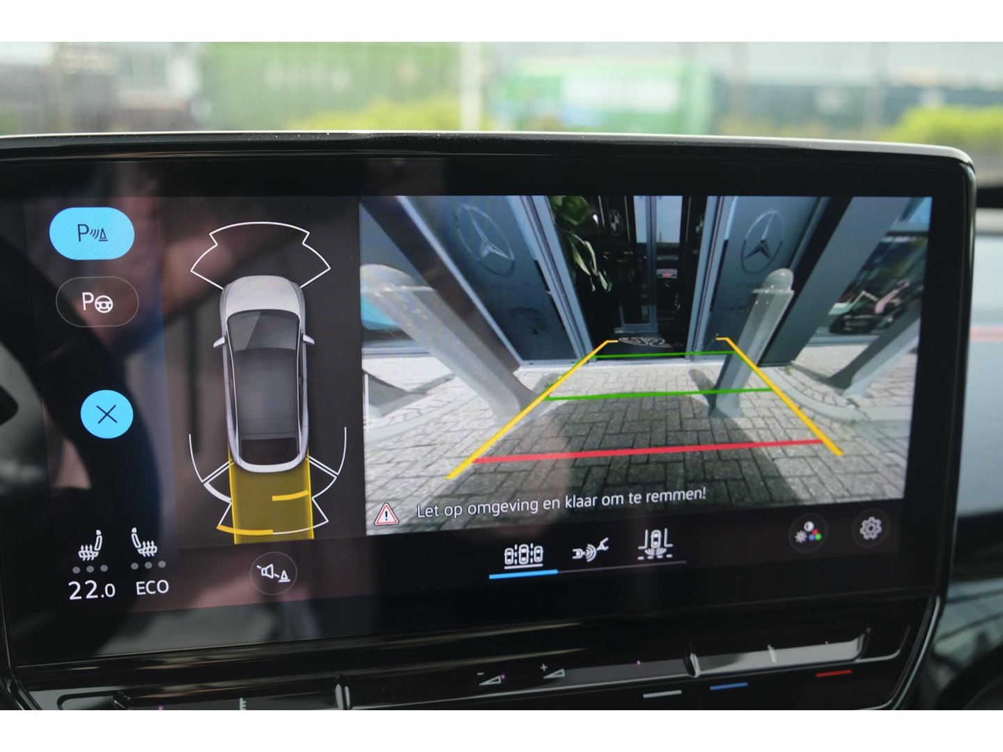 Volkswagen ID.5 GTX 300pk 77 kWh Sportstoelen *SOH 93%* Warmtepomp Trekhaak elektrisch NLauto 1e Eigenaar