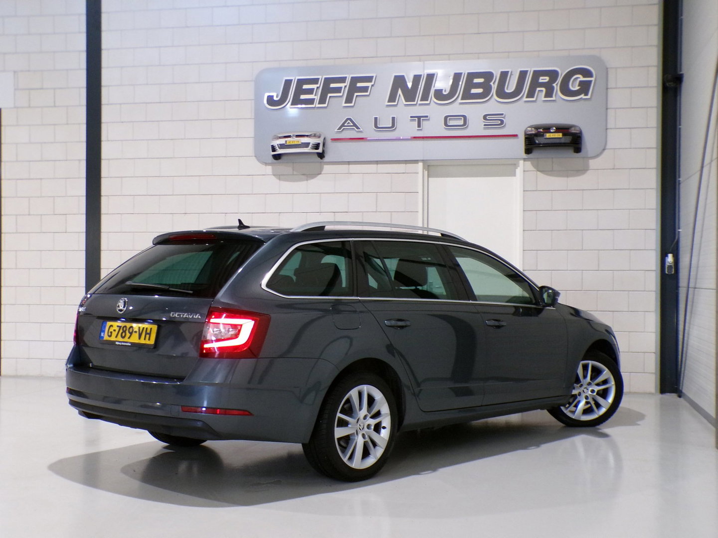 Škoda Octavia Combi 1.0 TSI Greentech Clever Edition "Origineel NL!" Automaat! Apple-Carplay Stoelverwarming Camera Navigatie