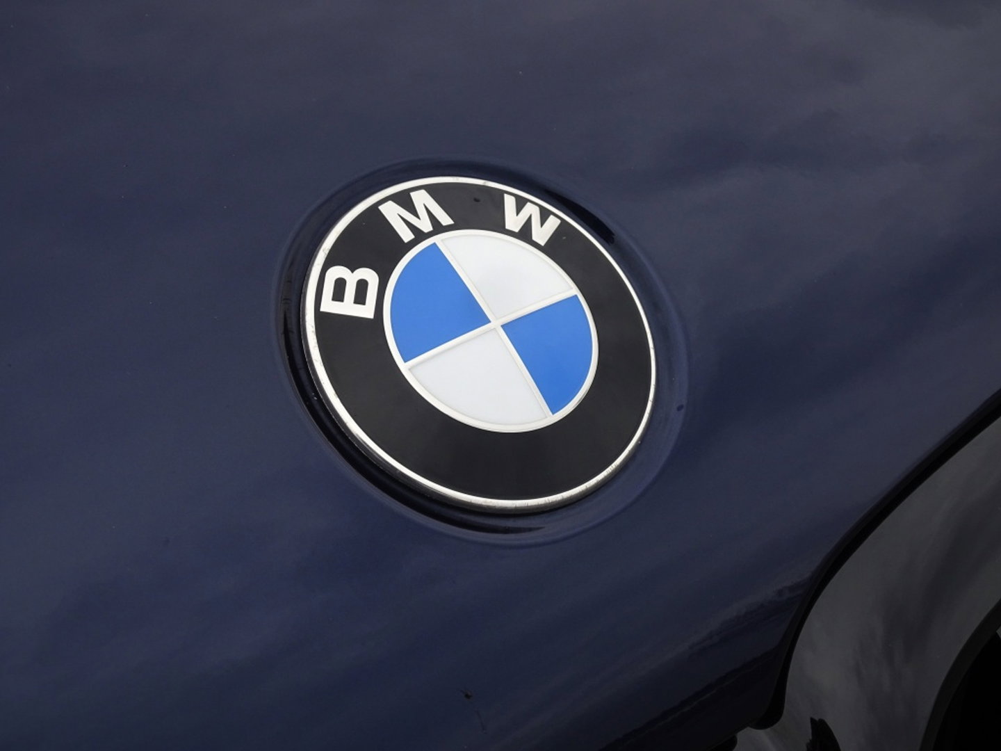 BMW 5 Serie 530e 292PK X-Drive M-Sport / Softclose / Individual / 360° / M-S