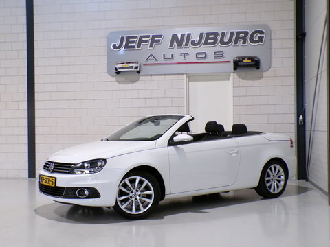 Volkswagen Eos 1.4 TSI Highline 122PK "Origineel NL!" Navigatie Bluetooth Garantie Parkeersensoren Panoramadak Multi-stuur