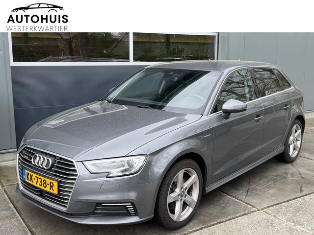 Audi A3 - Sportback 1.4 e-tron 204pk Sport PHEV Adaptive Cruise control Sportstoelen Climate Control SOH 80%