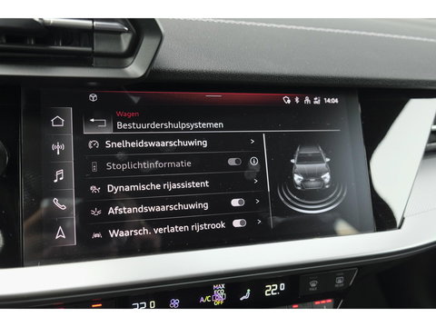 Audi A3 Sportback 35 TFSI 150pk S-Line Edition one Panoramadak B&O Sfeerverlichting Matrix led