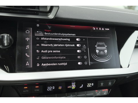 Audi A3 Sportback 35 TFSI 150pk S-Line Edition one Panoramadak B&O Sfeerverlichting Matrix led