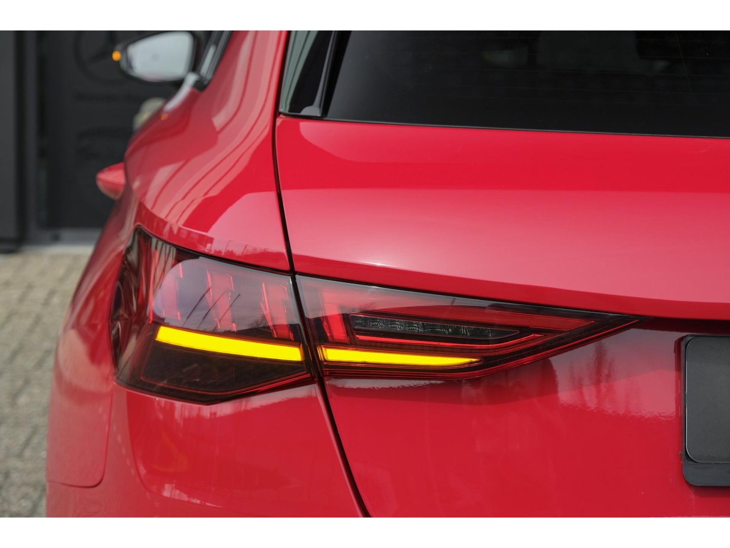 Audi A3 Sportback 35 TFSI 150pk S-Line Edition one Panoramadak B&O Sfeerverlichting Matrix led