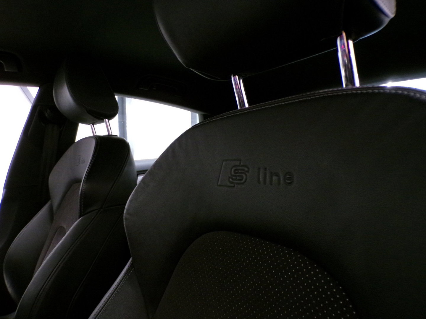 Audi A5 Sportback 2.0 TFSI Quattro 2X S-Line "Origineel NL!" Automaat! Xenon-LED Leer 19"Velgen Navigatie Bluetooth Parkeersenoren