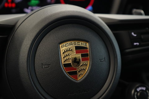 Porsche Cayenne Coupé 3.0 E-Hybrid Sport Chrono Keless Go Memory 24 Maanden garantie* (Vraag naar de voorwaarden)