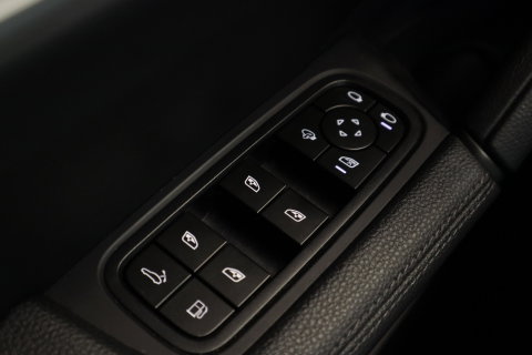 Porsche Cayenne Coupé 3.0 E-Hybrid Sport Chrono Keless Go Memory 24 Maanden garantie* (Vraag naar de voorwaarden)