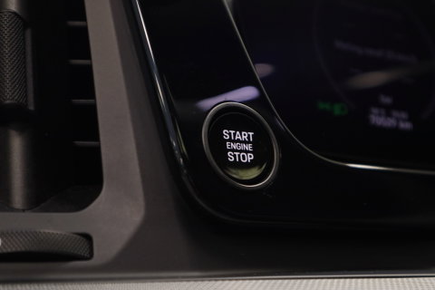 Porsche Cayenne Coupé 3.0 E-Hybrid Sport Chrono Keless Go Memory 24 Maanden garantie* (Vraag naar de voorwaarden)