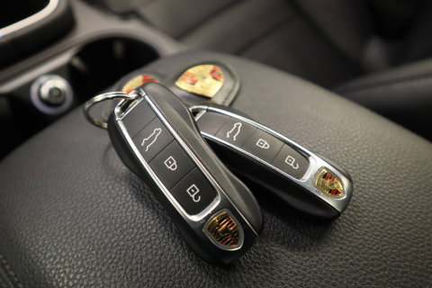Porsche Cayenne Coupé 3.0 E-Hybrid Sport Chrono Keless Go Memory 24 Maanden garantie* (Vraag naar de voorwaarden)