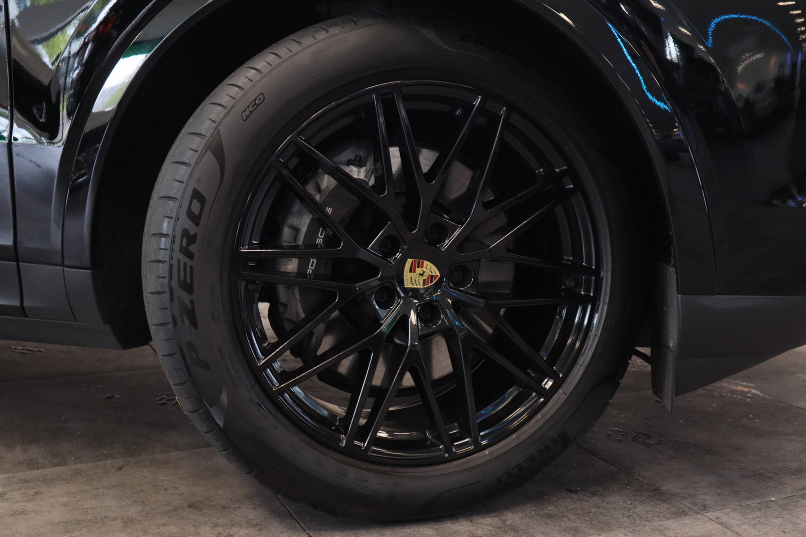 Porsche Cayenne Coupé 3.0 E-Hybrid Sport Chrono Keless Go Memory 24 Maanden garantie* (Vraag naar de voorwaarden)