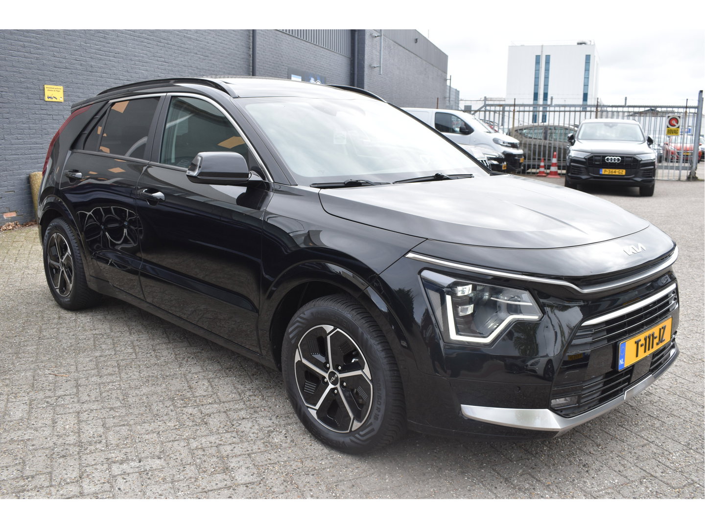 Kia Niro 1.6 GDi Hybrid DynamicPlusLine,ORGINEEL NEDERLANDSE AUTO | LEDER | SCHUIF/KANTELDAK| NATIONALE AUTOPAS | BOEKJES