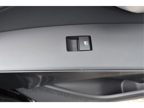 Kia Niro 1.6 GDi Hybrid DynamicPlusLine,ORGINEEL NEDERLANDSE AUTO | LEDER | SCHUIF/KANTELDAK| NATIONALE AUTOPAS | BOEKJES