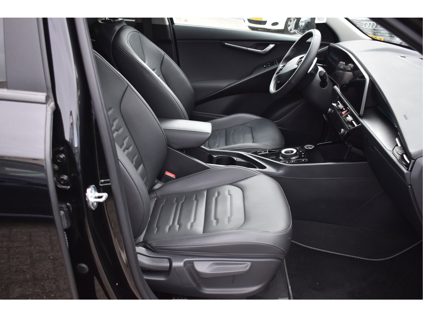 Kia Niro 1.6 GDi Hybrid DynamicPlusLine,ORGINEEL NEDERLANDSE AUTO | LEDER | SCHUIF/KANTELDAK| NATIONALE AUTOPAS | BOEKJES