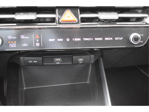 Kia Niro 1.6 GDi Hybrid DynamicPlusLine,ORGINEEL NEDERLANDSE AUTO | LEDER | SCHUIF/KANTELDAK| NATIONALE AUTOPAS | BOEKJES