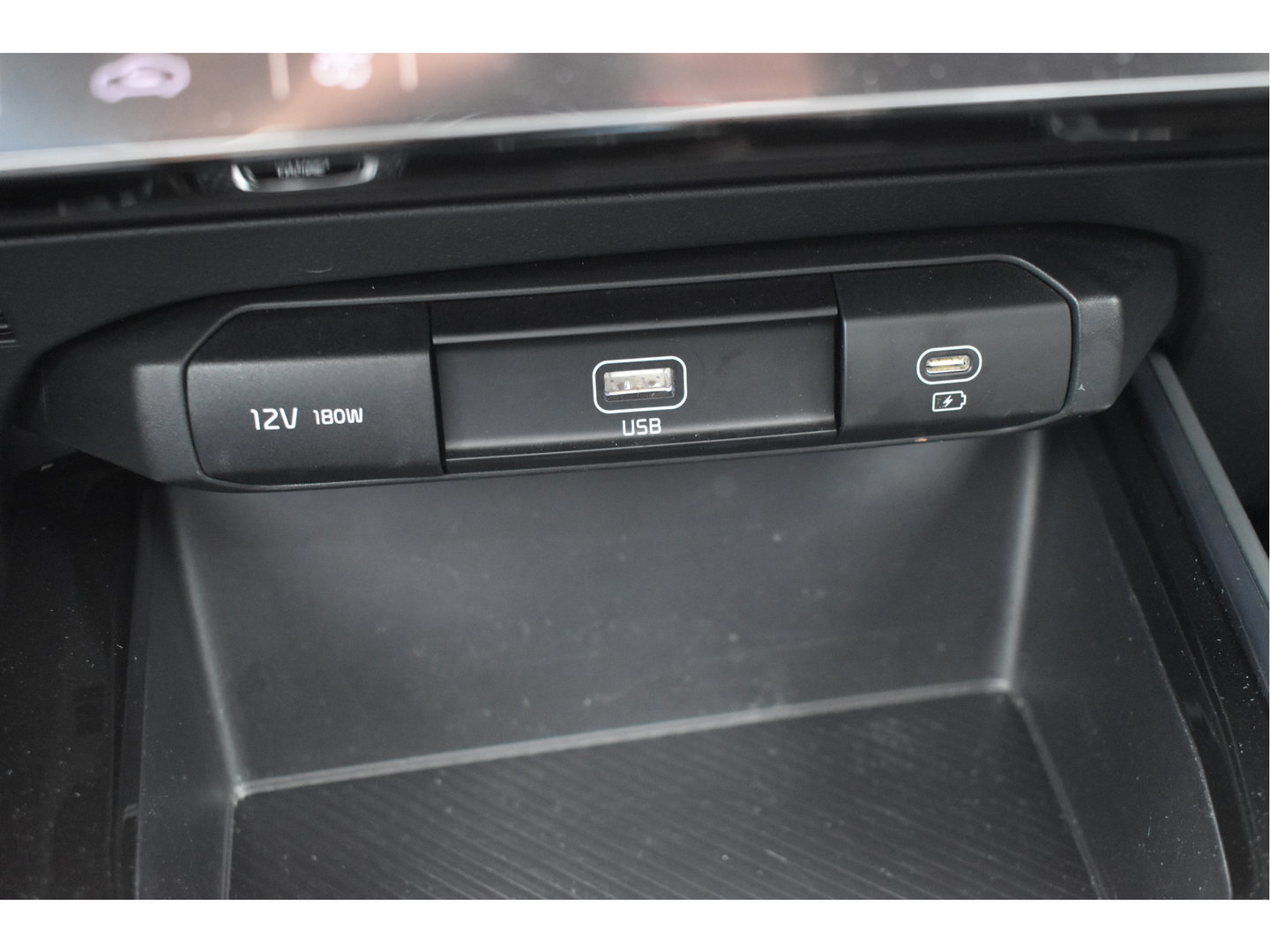 Kia Niro 1.6 GDi Hybrid DynamicPlusLine,ORGINEEL NEDERLANDSE AUTO | LEDER | SCHUIF/KANTELDAK| NATIONALE AUTOPAS | BOEKJES