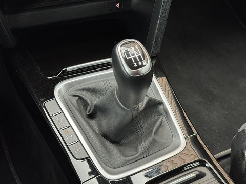 Kia Ceed Sportswagon 1.0 T-GDi ExecutiveLine | Panoramadak | Memorystoel | JBL | Stoel en Stuurverwarming | Keyless | Achteruitrijcamera | Apple Carplay | Android Auto | Parkeersensoren