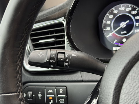 Kia Ceed Sportswagon 1.0 T-GDi ExecutiveLine | Panoramadak | Memorystoel | JBL | Stoel en Stuurverwarming | Keyless | Achteruitrijcamera | Apple Carplay | Android Auto | Parkeersensoren