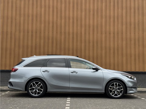 Kia Ceed Sportswagon 1.0 T-GDi ExecutiveLine | Panoramadak | Memorystoel | JBL | Stoel en Stuurverwarming | Keyless | Achteruitrijcamera | Apple Carplay | Android Auto | Parkeersensoren