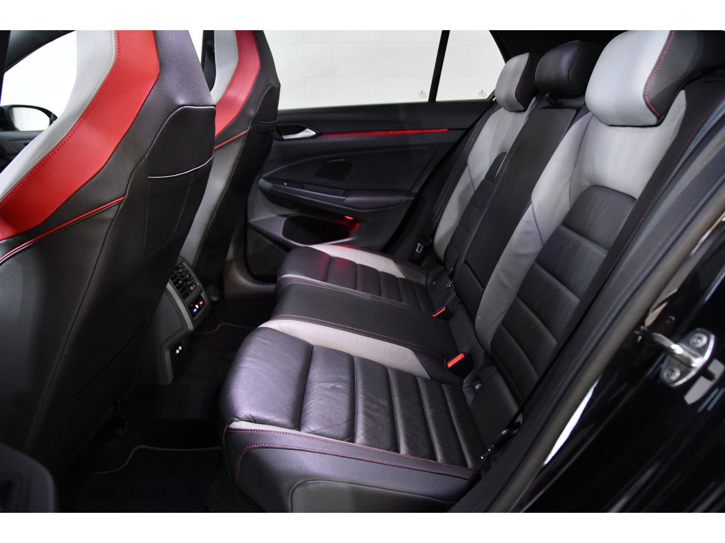 Volkswagen Golf 2.0 TSI GTI Pano*keyless*leer*stoelverk